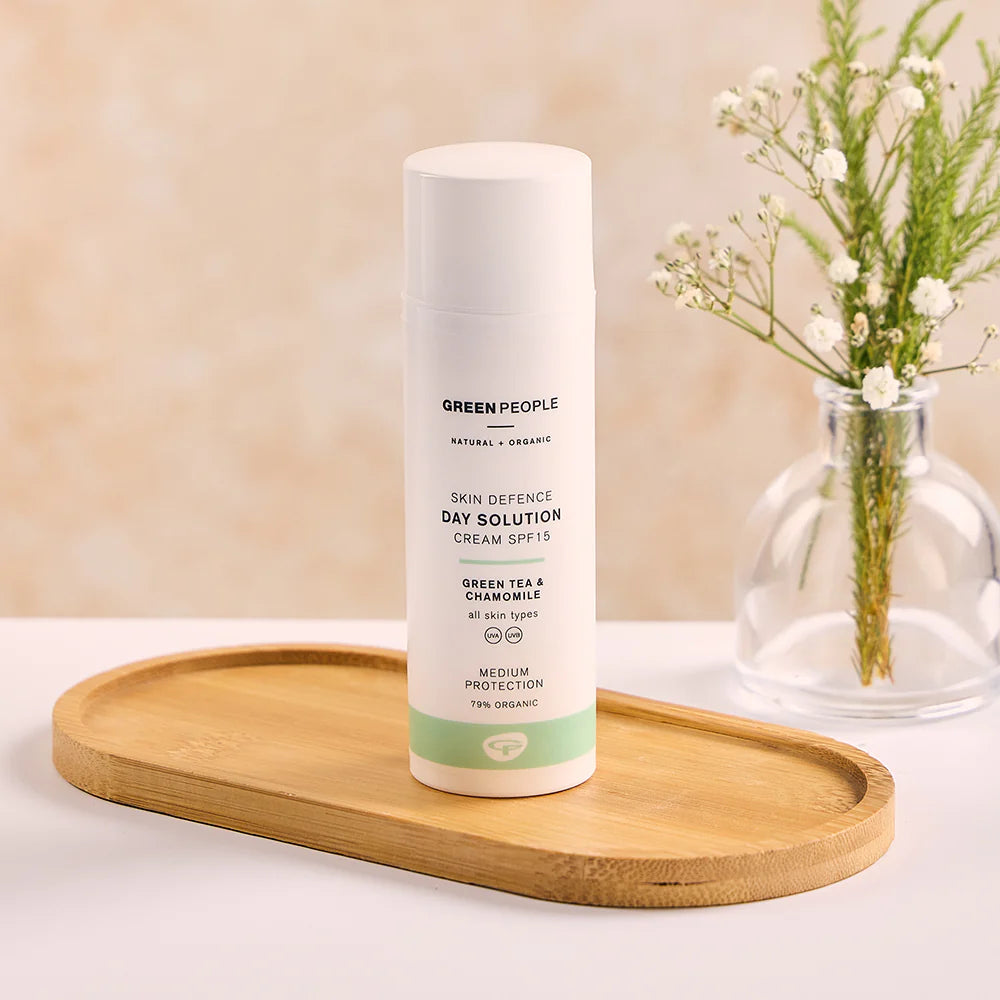 Day Solution SPF15 16632B