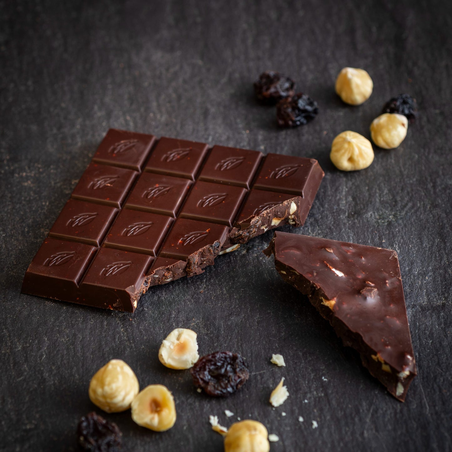 Cacao Hazel & Raisin Bar 51749B