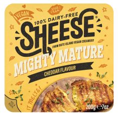 Mature Cheddar Style Block 47216B