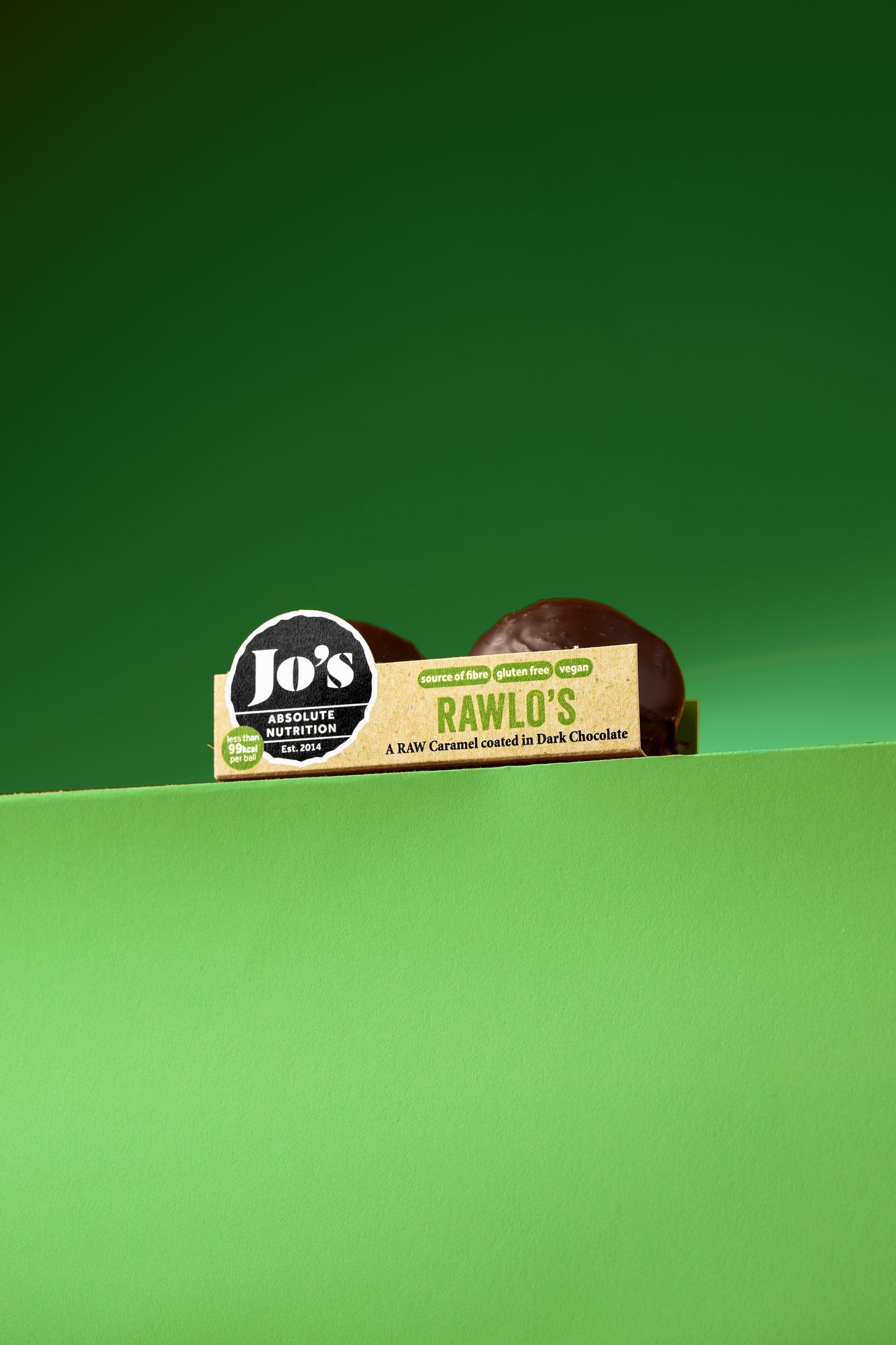 Almond & Date Coconut Balls 43171B