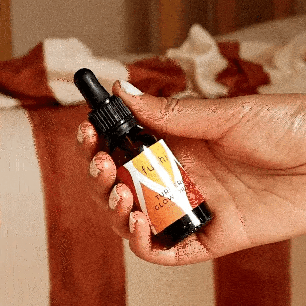 Turmeric Glow Drops With Saffron 52225A